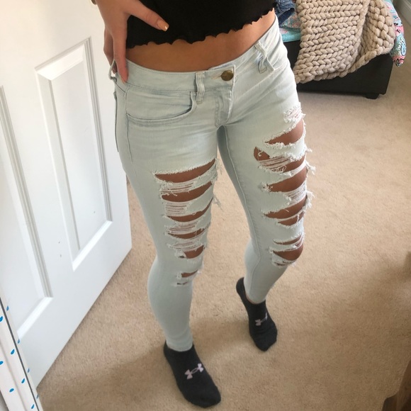 AE Ripped Jeans - Picture 3 of 8